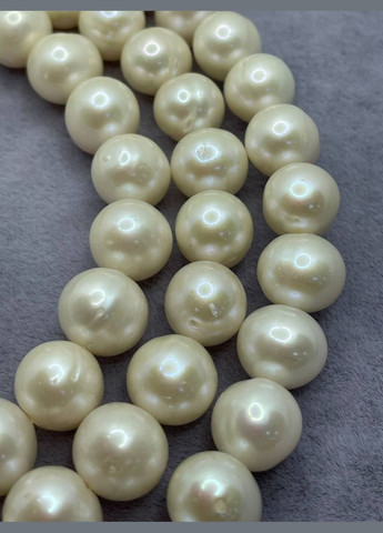 Перли на нитці без замка 11-12 мм 40 см Білий 9637 No Brand (311686470)