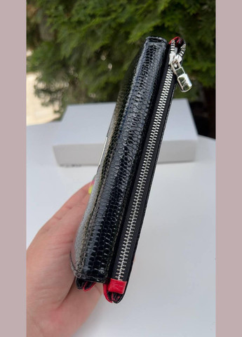 Кошелек купюрник женский натуральная кожа лак на магнитах Турция черный внутри красный Karya (341323011)