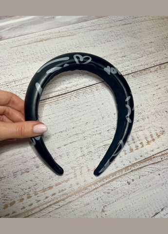 Стильний об'ємний обруч з написами з еко-шкіри чорного кольору Hand Made (330619056)