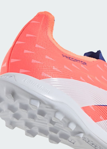 Помаранчеві літні бутси predator league turf adidas