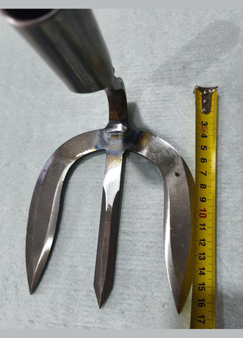 Мотика для розпушування та картоплі нержавіюча сталь 45 г кругла на 3зуба No Brand (341730293)