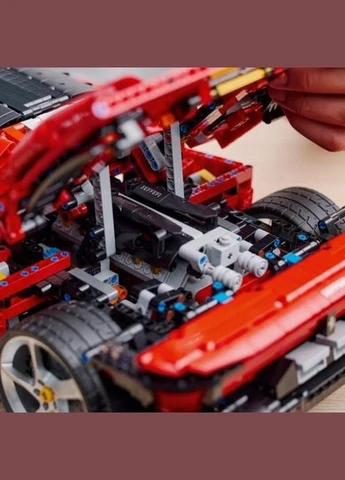 Авто-конструктор Феррари Дайтона СП3 (42143) Lego (322457958)