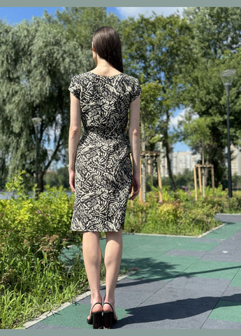 Сіро-бежева чорно-бежева сукня з планкою 5785 Cat Orange