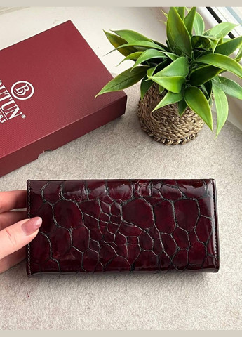 Женский кошелек Турция натуральная кожа лак на кнопке с монетницей-фермуаром внутри бордовый Butun (341323146)
