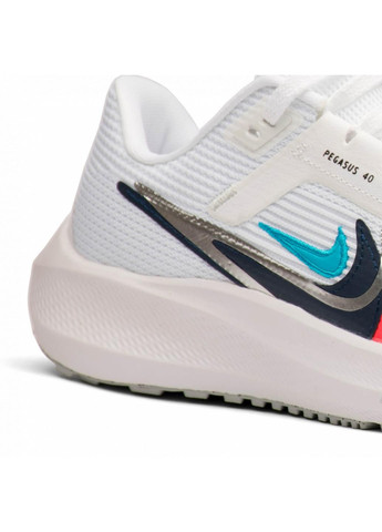 Белые демисезонные кроссовки pegasus 40 premium fb7179-100m Nike