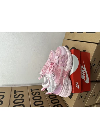 Комбіновані кросівки чоловічі nike runtekk v2k piflowers найк рантек демісезон No Brand