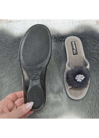 Тапочки жіночі кімнатні сірі з відкритим носком та хутряним помпоном Белста (366144566)