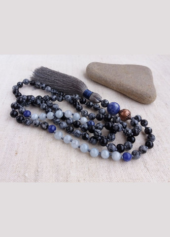 Чотки з натурального каменю Аквамарин Сніговий обсидіан 108 намистин з вузлами d 6мм No Brand (336950750)