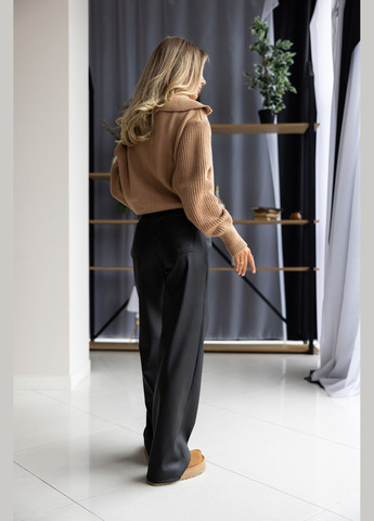 Світло-коричневий демісезонний светр Larionoff