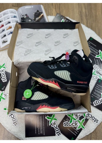 Цветные демисезонные кроссовки мужские nike air jordan 5 retro off noir gore-tex найк аир джордан No Brand