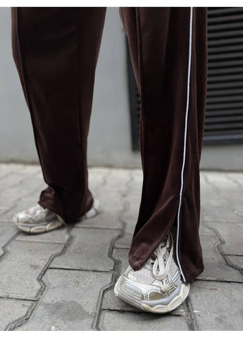 Жіночий велюровий костюм двійка: укорочена кофта на блискавці та брюки з високою посадкою MonCher (361146214)