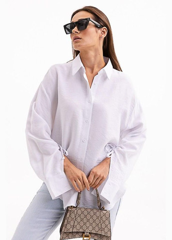 Біла демісезонна сорочка жіноча базова оверсайз жата біла mkar32781-1 Modna KAZKA