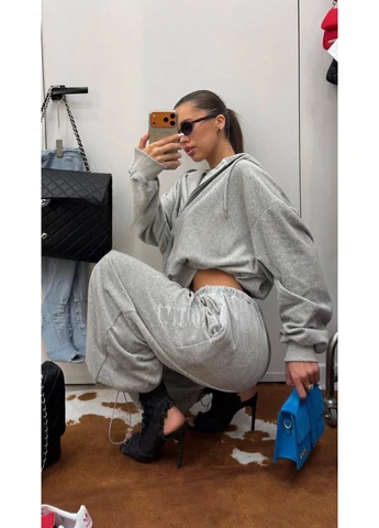 Женский велюровый костюм спорт со стразами кофта и штаны No Brand (398941910)
