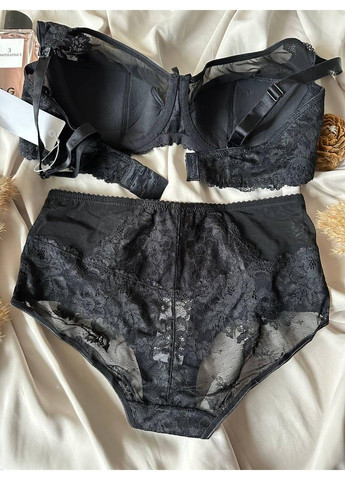Чорний комплект бюстгальтер + трусики максі 11153 чорний Lanny Mode