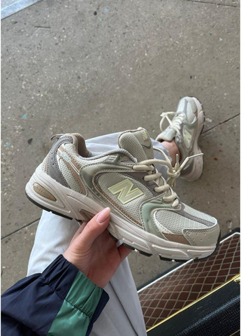 Бежеві Осінні кросівки чоловічі new balance 530 beige brown olive нью беланс 530 No Brand