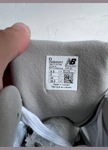 Сірі кросівки No Brand