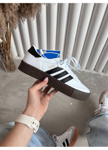Белые всесезонные кроссовки samba white black adidas