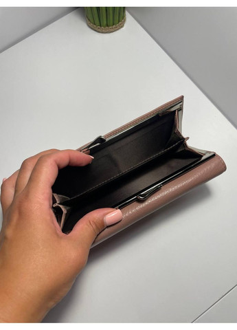 Классический женский лаковый кошелек с монетницей снаружи. No Brand (370381515)