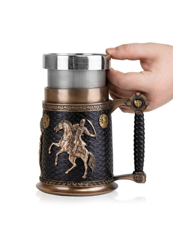 Пивная кружка Бой Крестоносца 15х10х10 см 600 мл бокал покрытый бронзовым напылением 177659 Veronese (302238923)