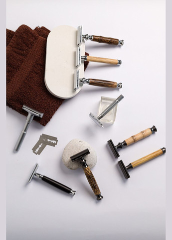 Безпечна бритва з чорною ручкою No Brand (301662308)