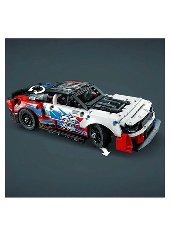Конструктор Technic NASCAR Next Gen Шевроле Camaro ZL1 672 деталі (42153) Lego (281425472)