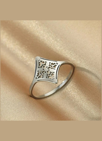 Минималистическое серебристое женское кольцо лазером вырезаны узоры размер 17.5 Fashion Jewelry (285272343)