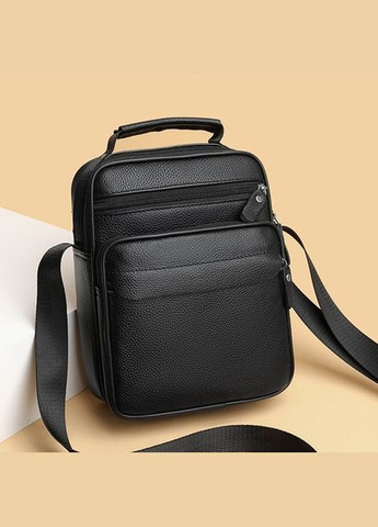 Чоловіча шкіряна сумка через плече практичний месенджер із натуральної шкіри з ручкою чорна 22*26*9 см Bexhill (338373029)