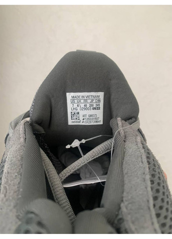 Серые демисезонные кроссовки мужские adidas yeezy boost 500 granite v2 адидас изи буст No Brand