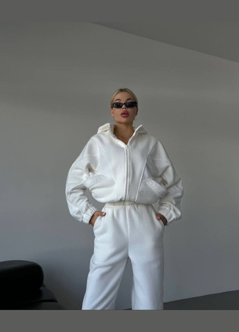 Женский спортивный костюм на флисе No Brand (308981700)