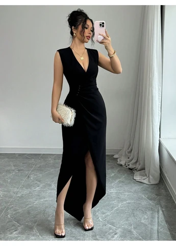 Чорна сукня SHEIN однотонна