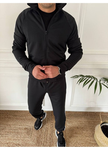 Чорний демісезонний чоловічий спортивний костюм із контрастними лампасами брючний Україна