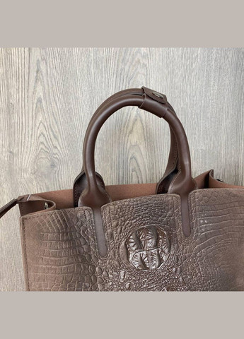 Жіноча сумка замшева через плече з ручками зміїний принт коричнева (sku_817КН) No Brand (330575665)