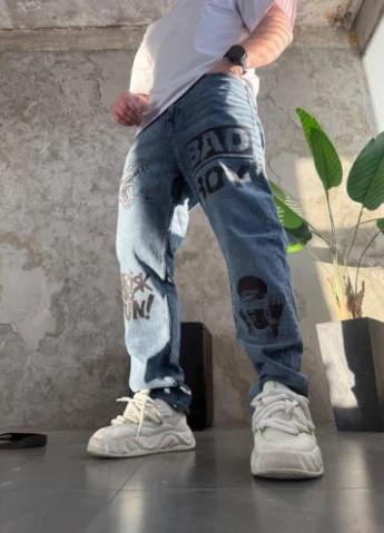 Синие демисезонные джинсы No Brand