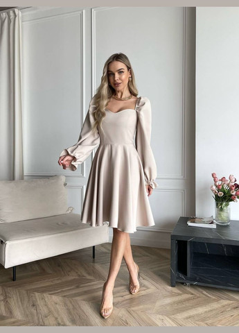 Бежева класична сукня мiнi бежевого кольору 30905 кльош Fashion однотонна