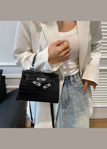 Жіноча сумка 3603 крос-боді на ремінці чорна No Brand (313235599)