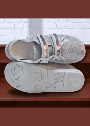 Срібні ортопедичні кеди для дівчинки на липучках валді Waldi