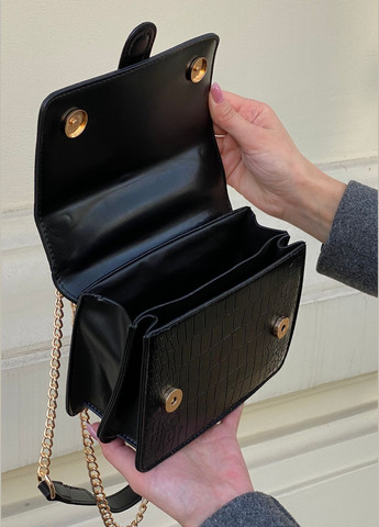 Женская классическая сумка рептилия через плечо кросс-боди на толстой цепочке черная No Brand (284346827)