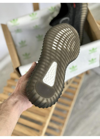 Чорні Осінні кросівки чоловічі adidas yeezy boost 350 v2 black адідас ізі буст No Brand