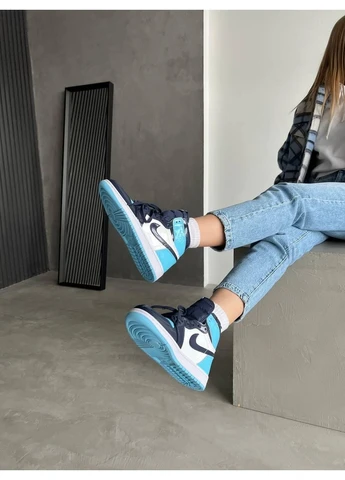 Синие летние кроссовки nike air jordan 1 retro high patent blue 2 найк аир джордан No Brand