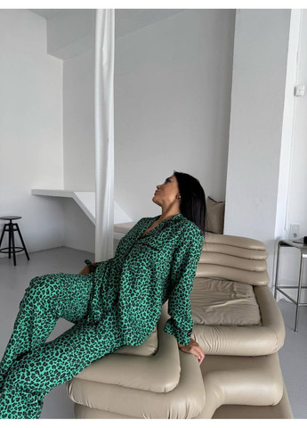 Зелена зелена піжама з леопардовим принтом No Brand