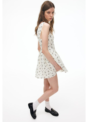 Белое повседневный женское хлопковое платье с цветочным узором н&м (58246) xs белое H&M