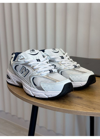 Кросівки жіночі New Balance 530 White Silver Navy MR530SG білі демісезони (369384054)