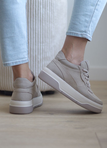 Бежеві кеди жіночі осінні з натуральної замші Zlett 3518