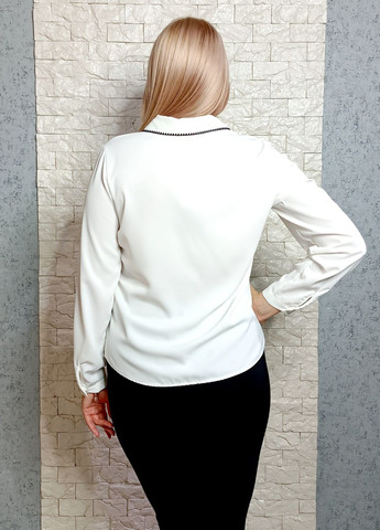 Белая блуза Robin