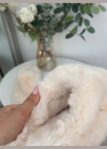 Молочные тапочки комнатные No Brand