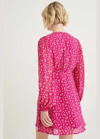 Розовое кэжуал платье в цветочный принт C&A однотонное