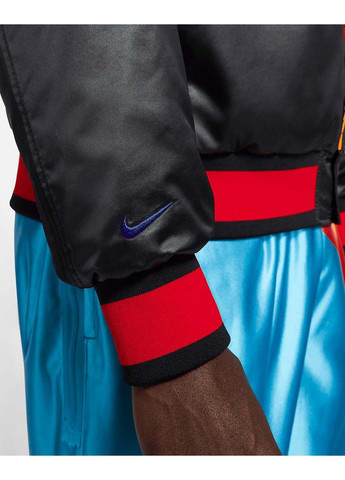 Темно-сіра демісезонна куртка чоловіча Nike