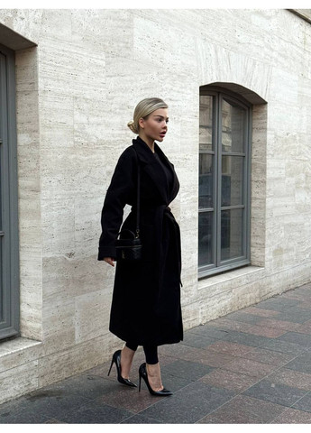 Чорне демісезонне Жіноче кашемирове пальто однобортне Avanti