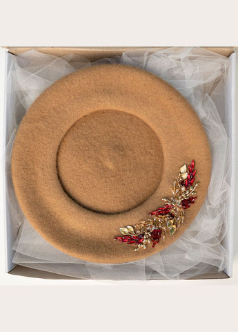 Берет из 100% шерсти, вышивка ручной работы, берет осень-зима темно-бежевого цвета Ksenija Vitali (306559661)