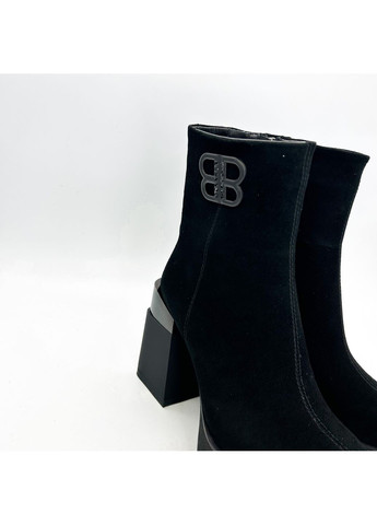 Чорні демісезонна ботильйони (р) замша 0-1-1-m-321-k-864-015b Danler